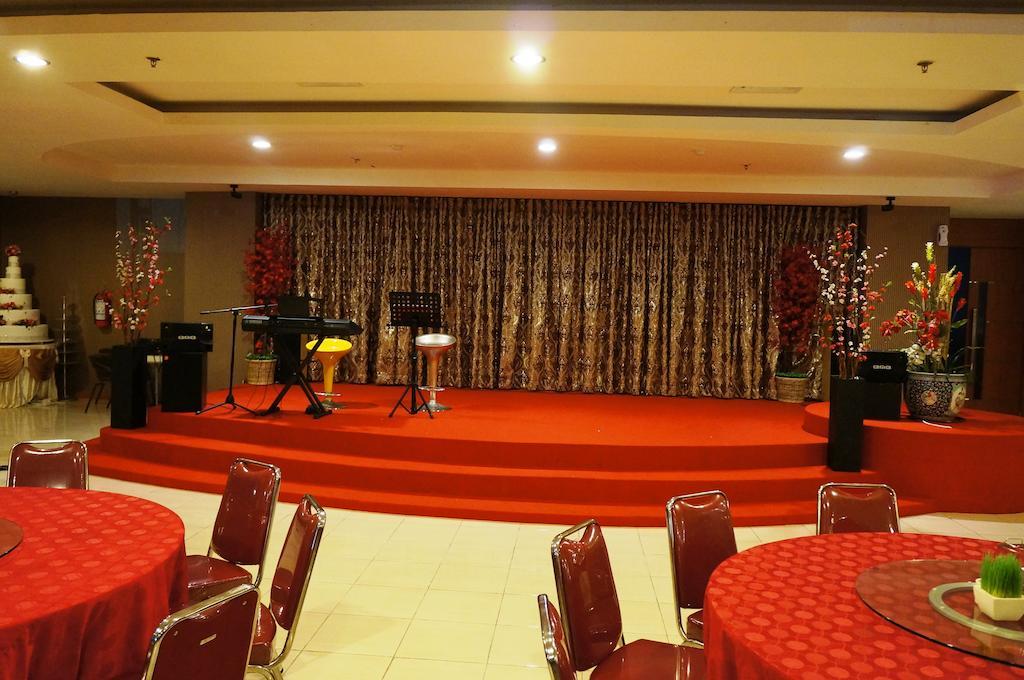 Quin Centro Hotel Hotel 3*