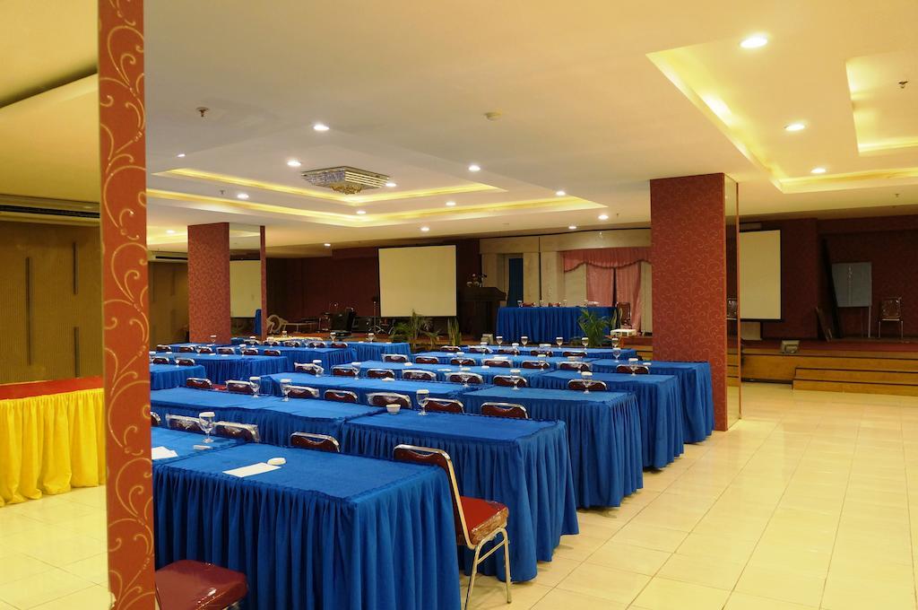 Quin Centro Hotel Hotel Palembang