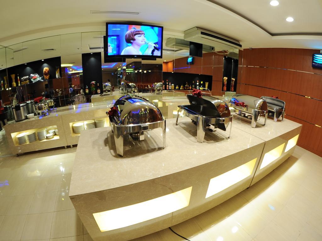 Quin Centro Hotel 3* Palembang